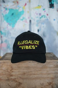 "ILLEGALIZE VIBES" HAT 
