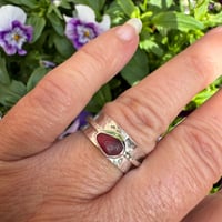 Image 2 of Red Seaglass Spinner Ring Size N