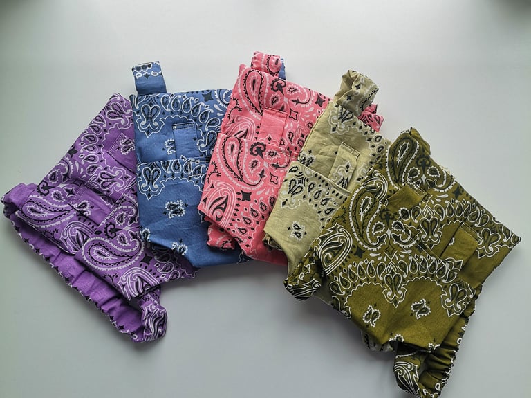 Porte poupon bandana