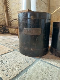 Image 2 of Anciennes mesures en métal - Décoration brocante 