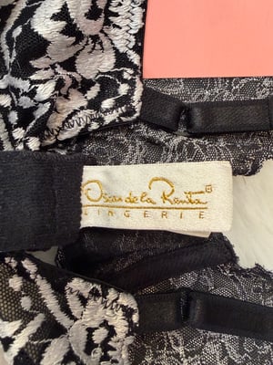 Image of Oscar de la Renta Vintage Lace Bra 