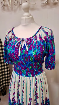 Image 3 of Vintage 70s Gideon Oberson Design Purple Floral Fit and Flare Dress (Size 10-12)