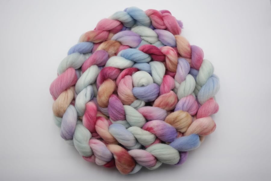 Image of (Club members only) May Fiber Club ☁️ Cumulus ☁️ Punta Arenas Wool + Silk