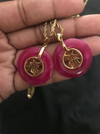 Pink jade (symbol writing)