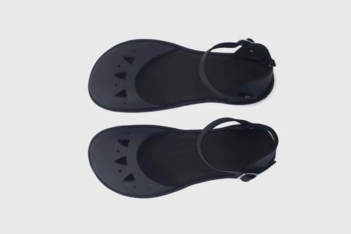 Image of Kali flats in Black - Ready to ship
