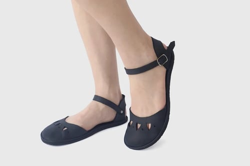 Image of Kali flats in Black - Ready to ship