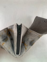 Image 4 of Lithuanian linen wallet / SABI #013