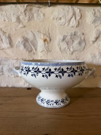 Image 2 of Soupière ou coupe à fruits Moulin Des Loups modèle Bleuets - Art de la table 