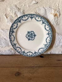 Image 1 of Assiette Émile Bourgeois en terre de fer modèle Excelsior - Vaisselle ancienne 