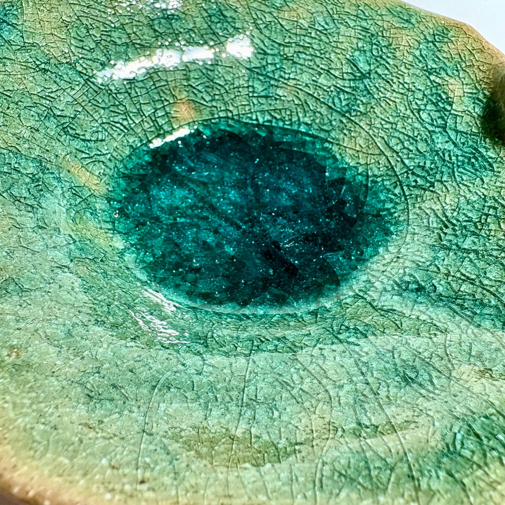 Image of Single glass Lilly dish 
