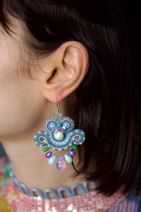 Image 1 of  Mini Earrings - Edition Pearl - Cold Rainbow
