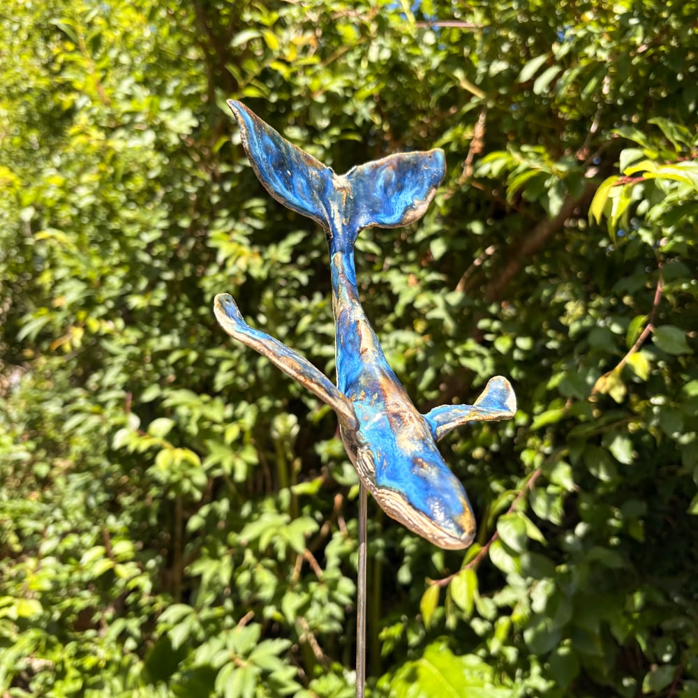 Image of Whale sculpture 