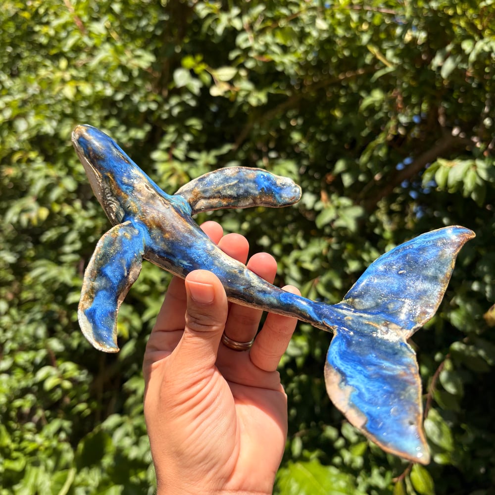 Image of Whale sculpture 