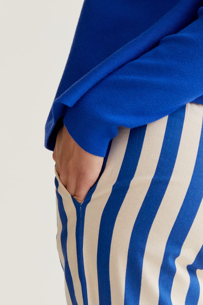 Image of Pantalón rayas azules