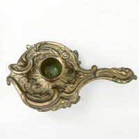 Image 9 of Ancien bougeoir à main en bronze fin XIXe - style Louis XV - bougeoir rat de cave décor rocaille
