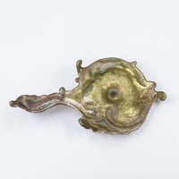Image 11 of Ancien bougeoir à main en bronze fin XIXe - style Louis XV - bougeoir rat de cave décor rocaille