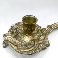 Image 6 of Ancien bougeoir à main en bronze fin XIXe - style Louis XV - bougeoir rat de cave décor rocaille