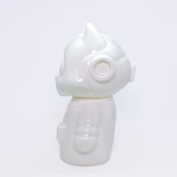 Image 4 of Catstronaut! - Bright White