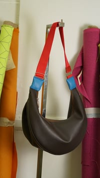 Image 2 of Crescent Handbag in Brown Vinyl with Red Strap