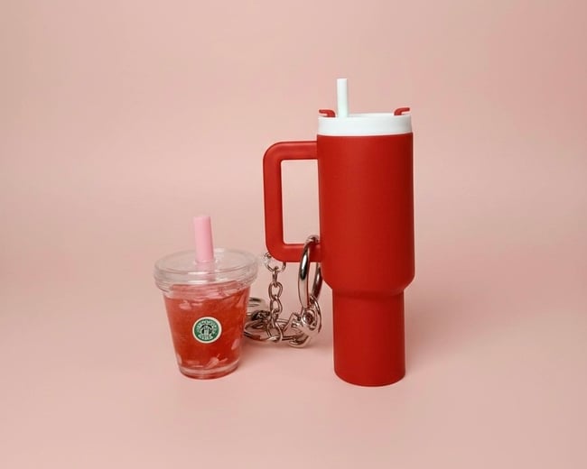 Red Refresher Tumblr Keychain 