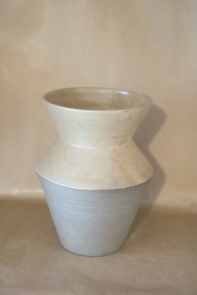 Image of Tahi vase - Ōpapa