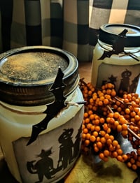 Image 1 of Vintage Halloween Candle