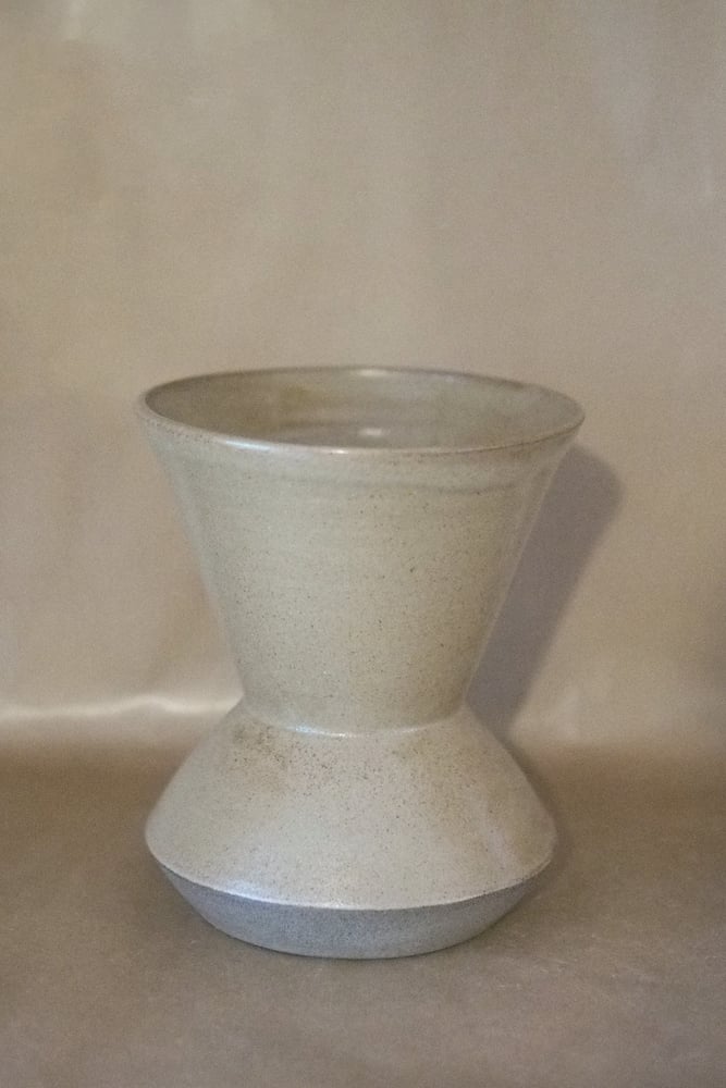 Image of Tumu vase - Ōpapa