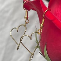 Image 2 of Copper handmade vintage style dangle heart earrings 