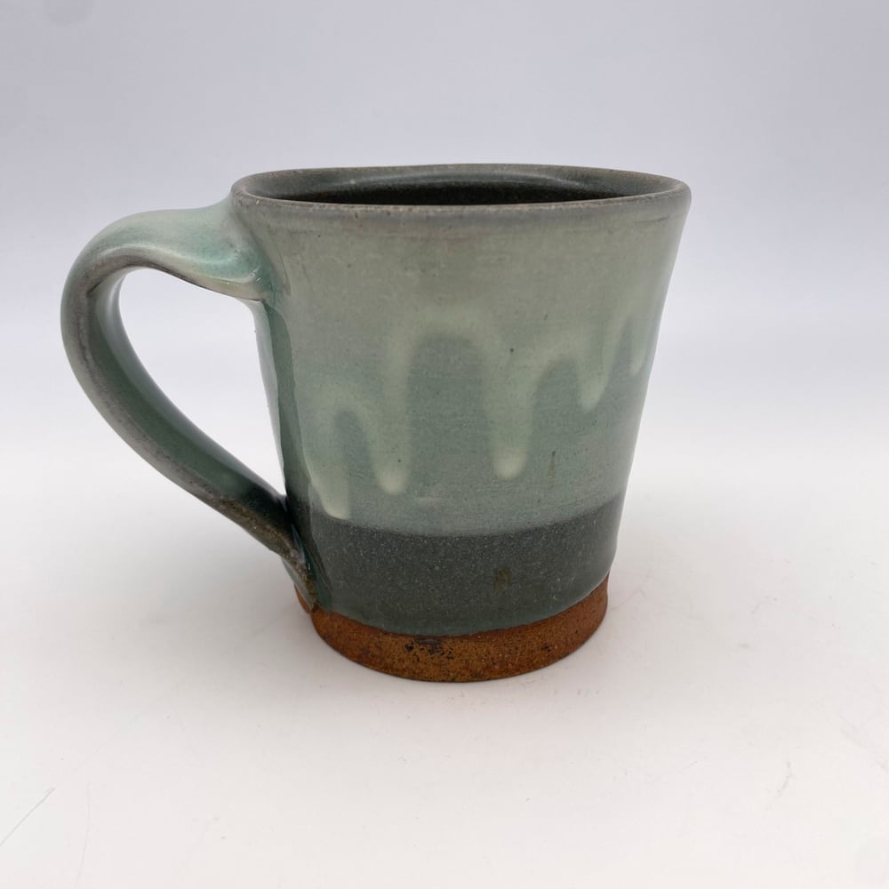 Image of Mug (green+slip)
