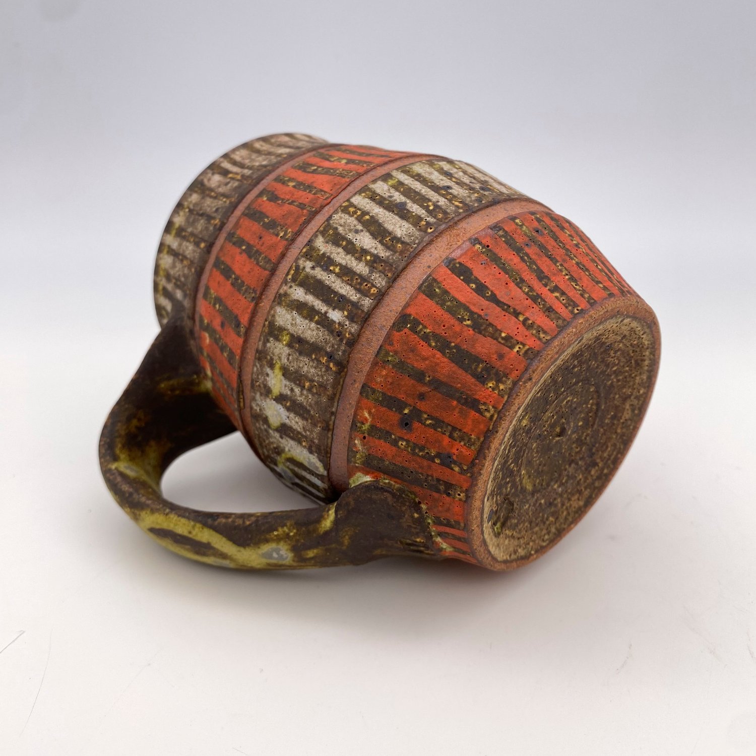 Image of Mug (red+stripe)