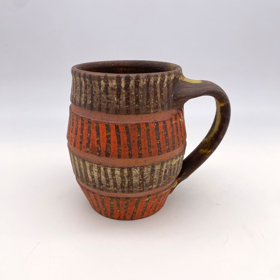 Image of Mug (red+stripe)