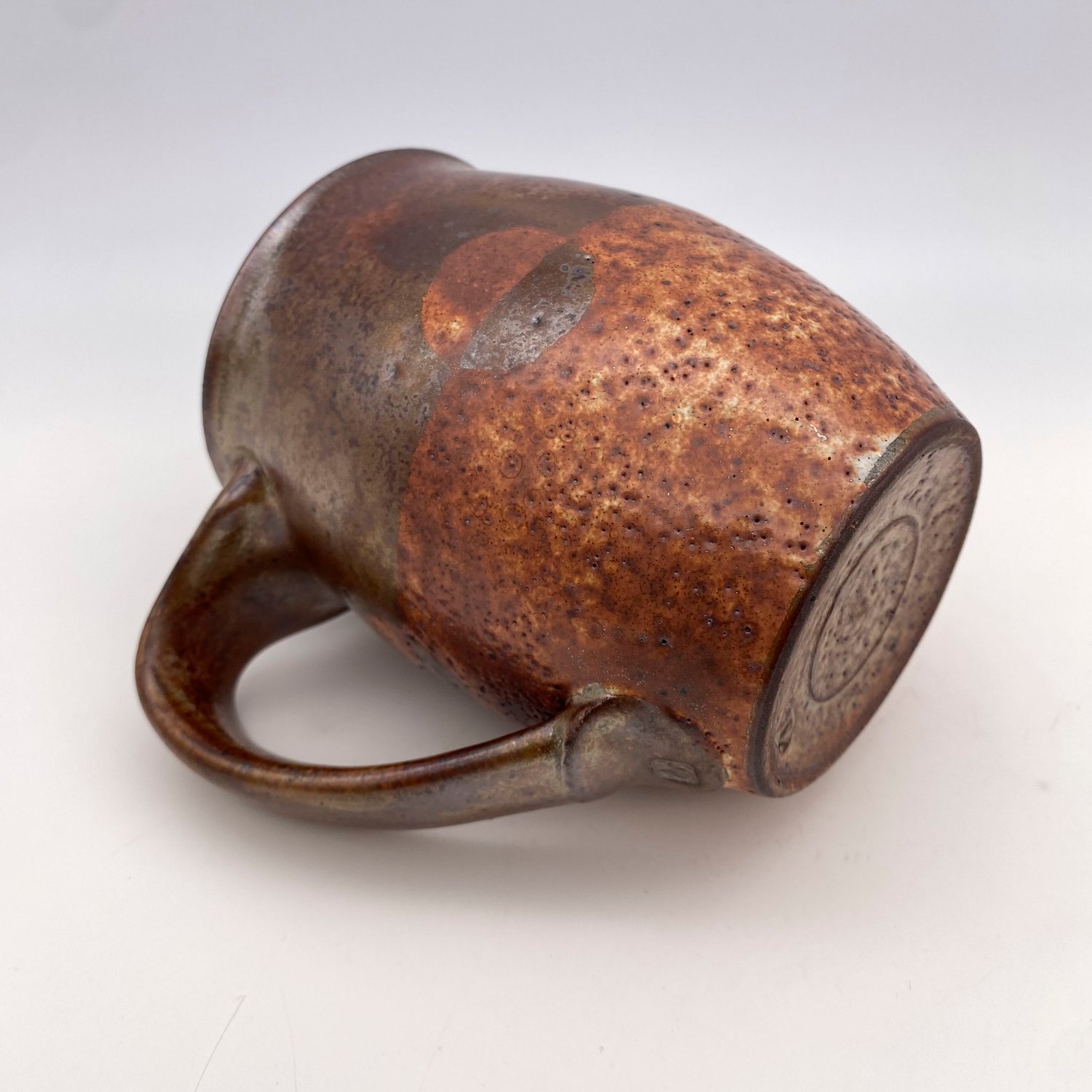 Image of Mug (half+circle)