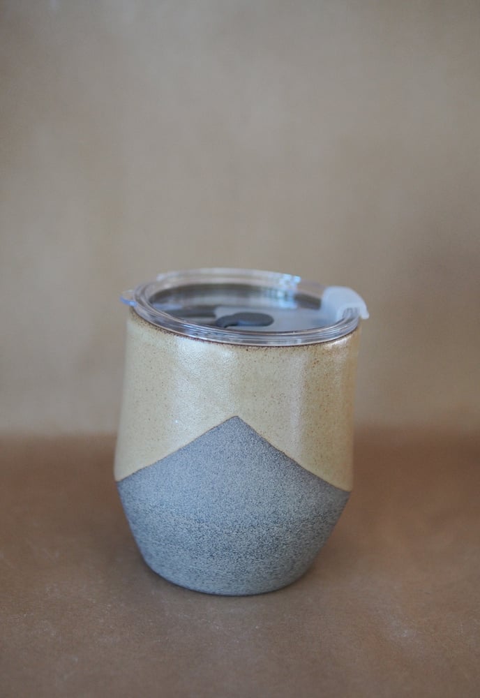 Image of Lidded tumbler - ōpapa