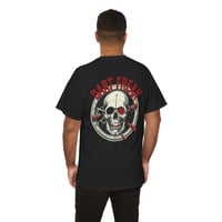 Image 3 of Dart Freak Graphic T‑Shirt – Bold Dartboard Skull Design for Dart Players-b789378e