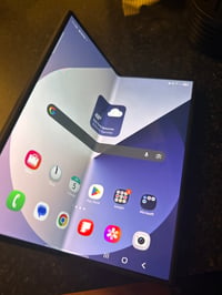 Samsung Z fold 6