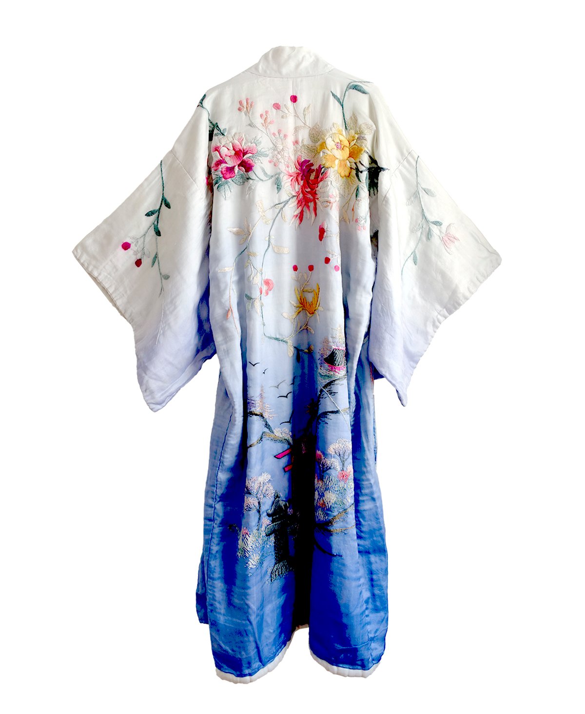 Image of Kimono dame - i lys blå silke med blomster flor - håndbroderet