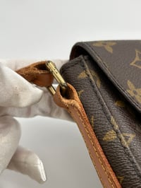 Image 7 of Louis Vuitton Chantilly MM Monogram Shoudler Bag 7