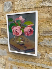 Image 4 of 3 pink roses in round vase 20cm x 26cm 
