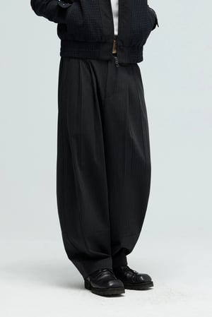 Image of EQUALNEAR - Champion Wide Pants (Dark Gray)