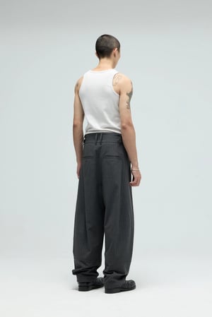 Image of EQUALNEAR - Champion Wide Pants (Gray)