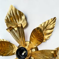 Image 10 of Grande applique murale fleur en métal doré à la feuille vintage - Applique florentine