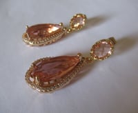 Image 2 of Kate Middleton Princess of Wales Inspired Replikate Peach Crystal Drop Earrings