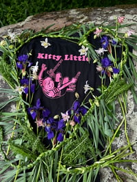 Image 2 of KITTY LITTLE -SWING SET T-SHIRT