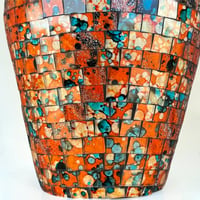 Image 6 of Vase en mosaïque et verre vintage  décoration bohème chic - Pot en mosaïque vintage