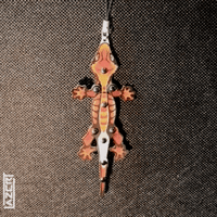 Image 11 of Crested Gecko - Articulated Fidget Charms and Pins
