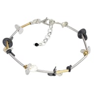 Lys Doré Bracelet