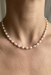 Image 1 of Classic pearls 