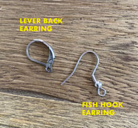 Image 3 of 'VAMP' earrings