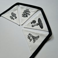 Image 4 of Bunting