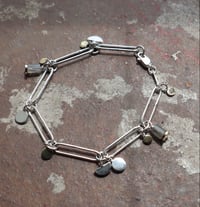 Image 1 of Deco charm bracelet with labradorite 